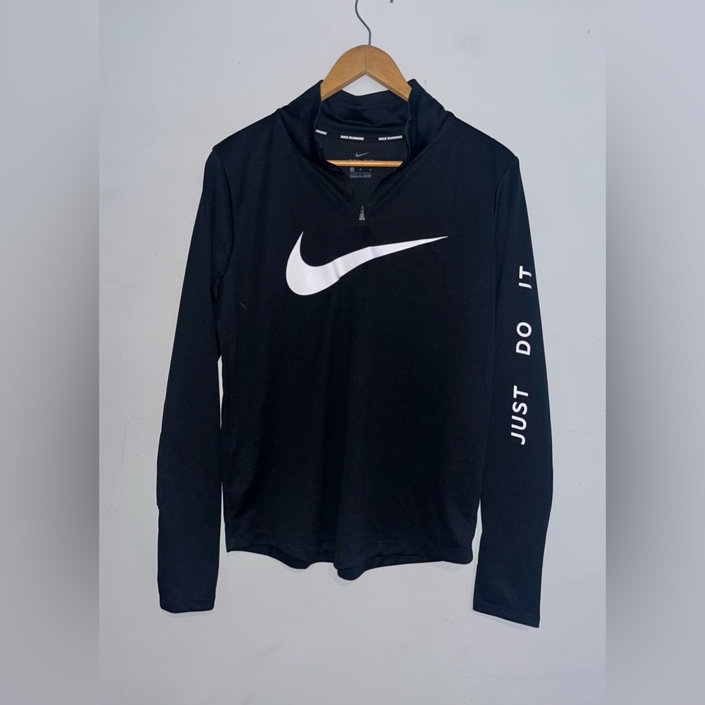 Nike Running Quarter Zip Logo Pullover sz M